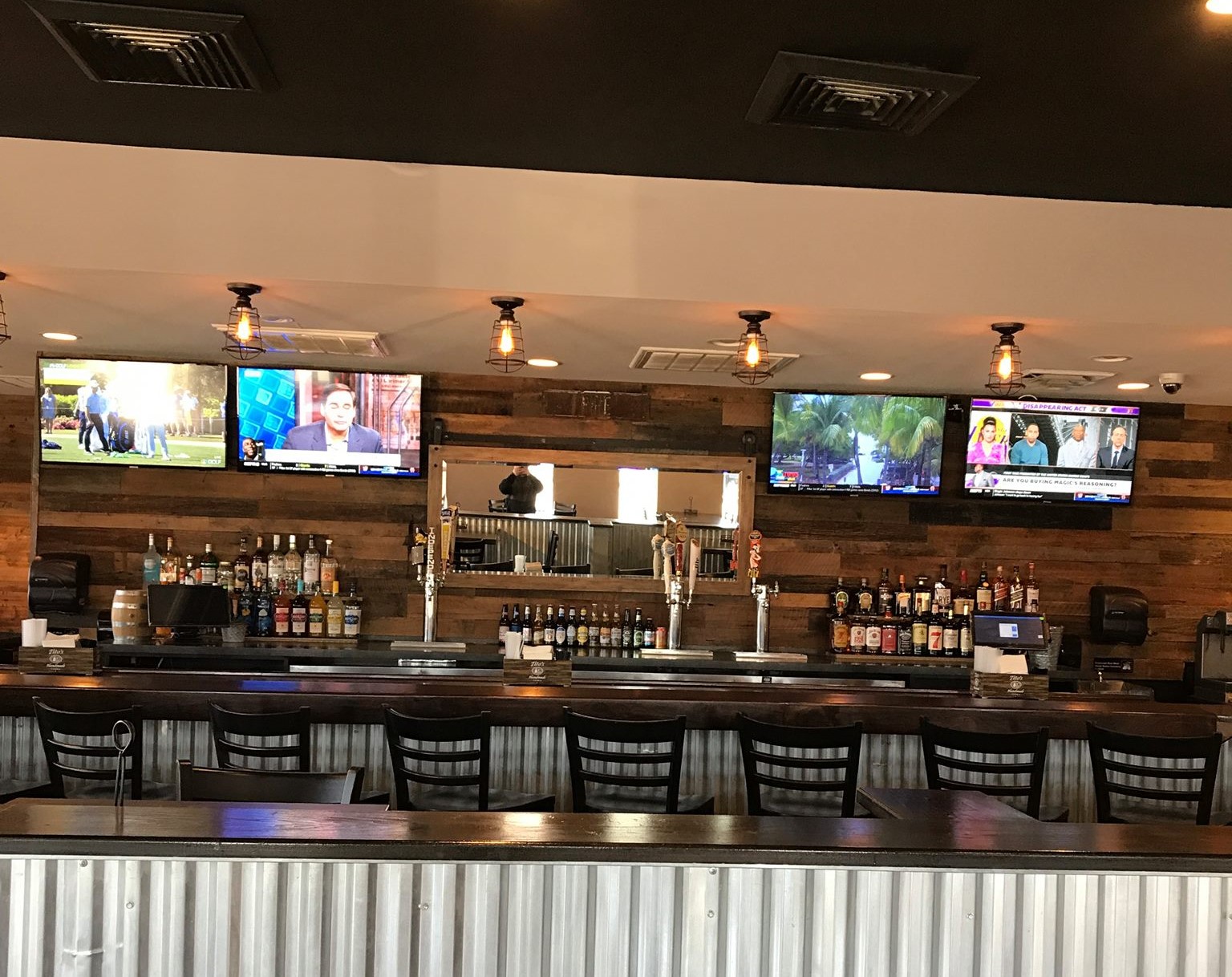 interior of j'ville grille